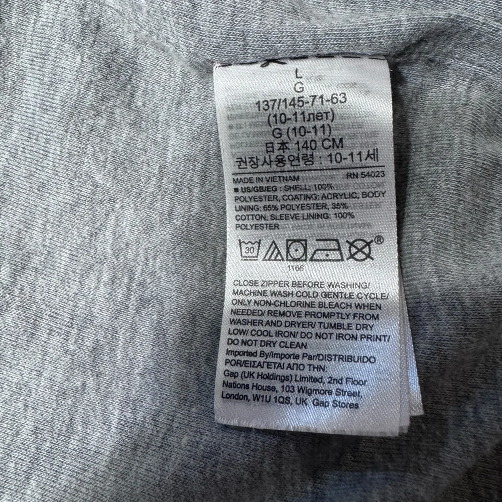 GAP Kids water resistant wind breaker